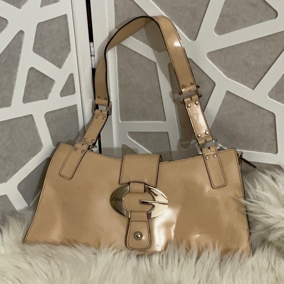 Guess Handbags - Vintage Unique Flesh toned Guess purse